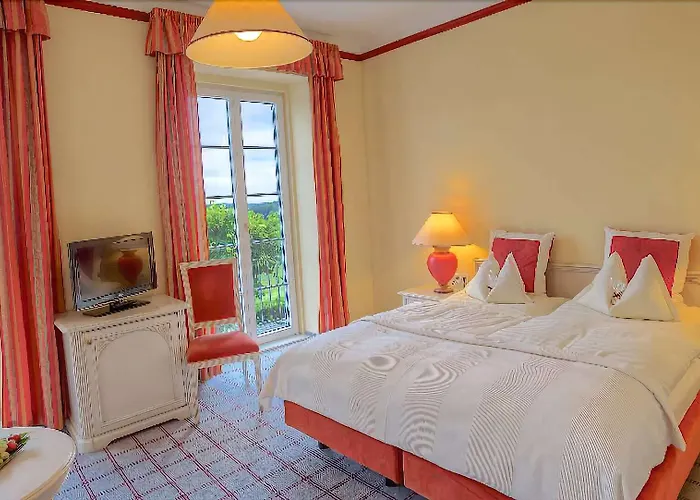 Tulbingerkogel Hotel